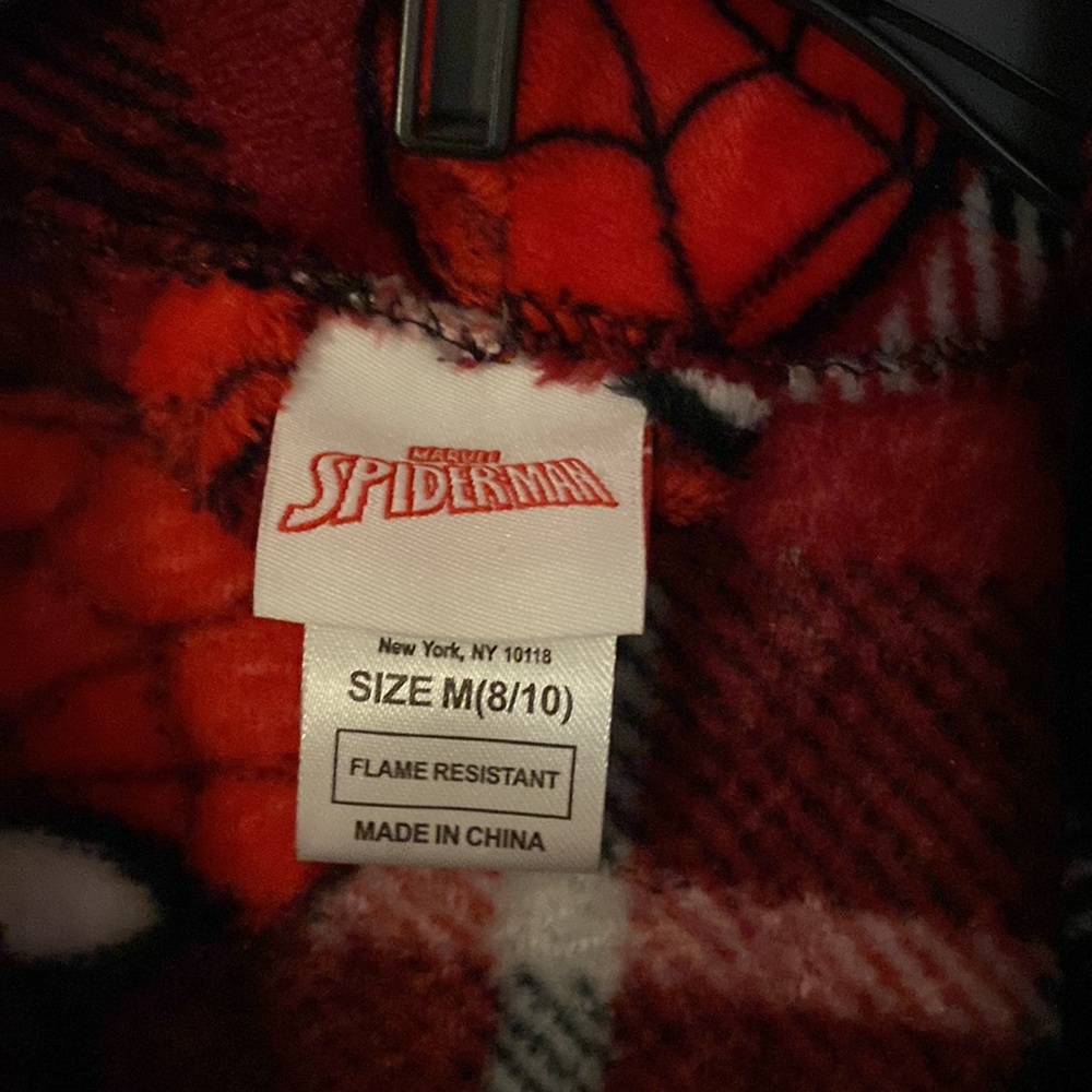NWT Spider-Man Robe - Picture 4 of 5
